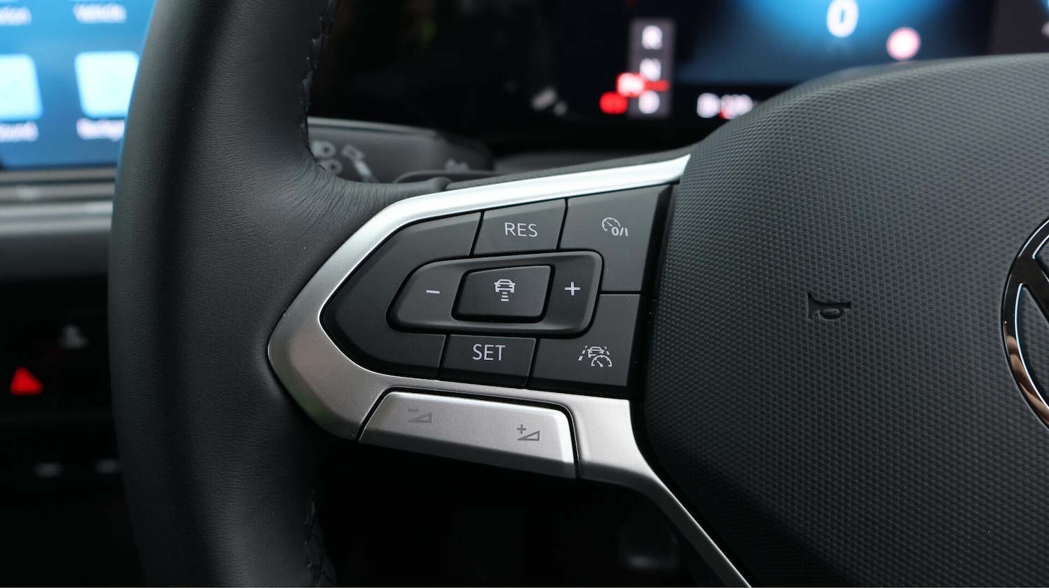 Used Volkswagen Golf 2023 for sale - 76613037: Photo 39