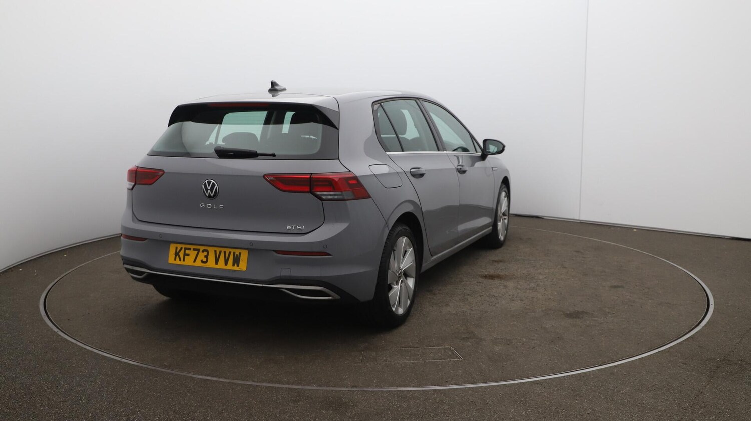 Used Volkswagen Golf 2023 for sale - 76613037: Photo 50