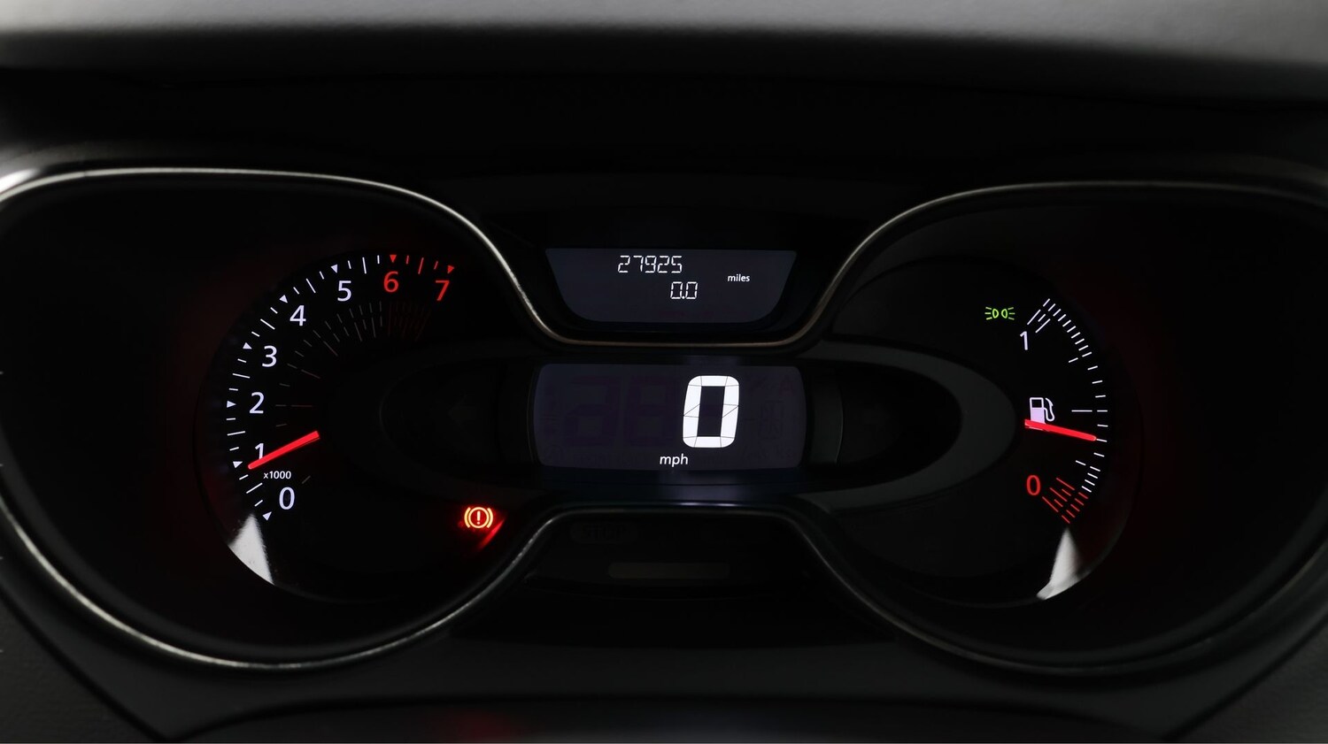 Used Renault Captur 2018 for sale - 77445626: Photo 10