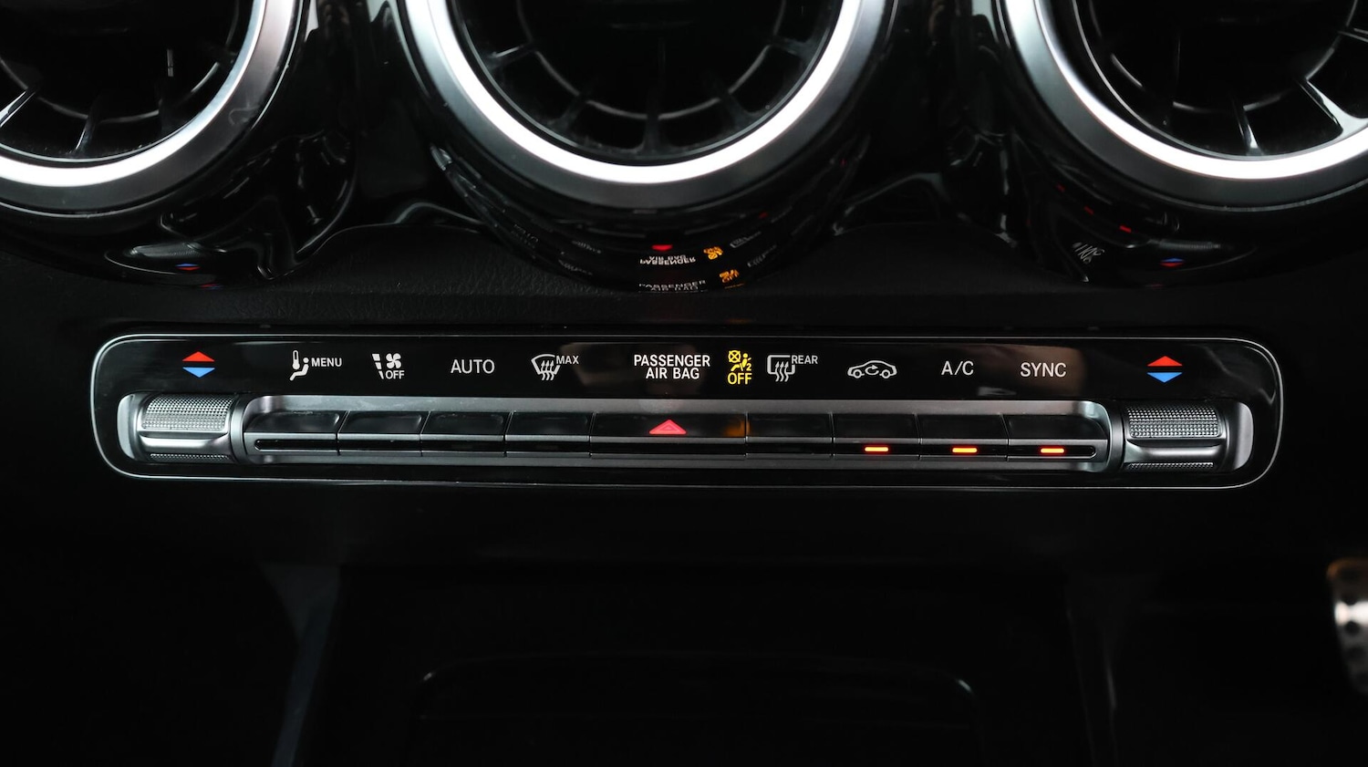 Used Mercedes-Benz GLB 2022 for sale - 76137028: Photo 13
