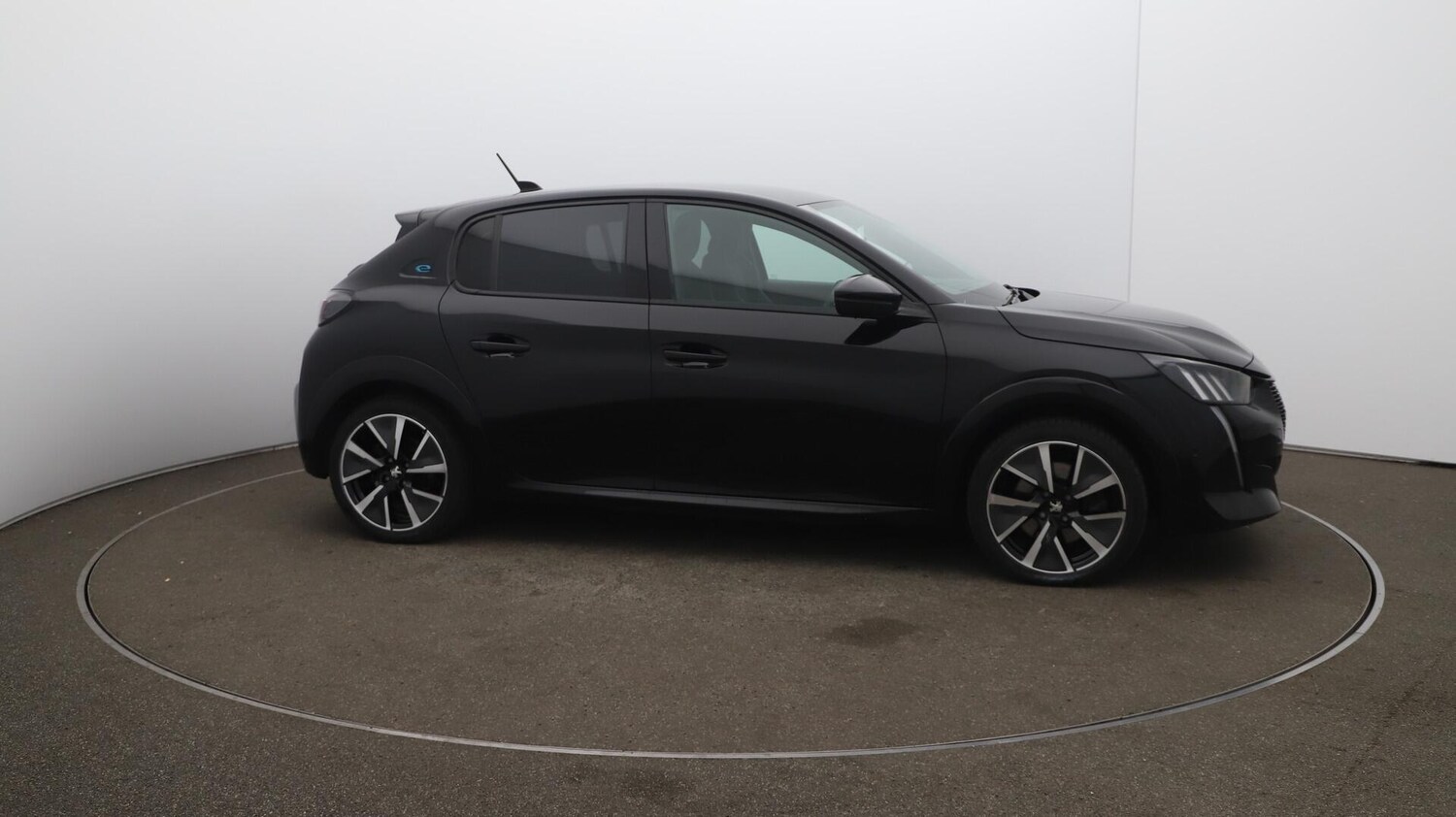 Used Peugeot E-208 2022 for sale - 76059272: Photo 50