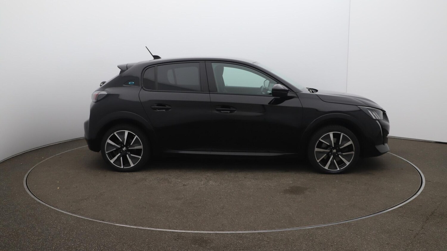 Used Peugeot E-208 2022 for sale - 76059272: Photo 51
