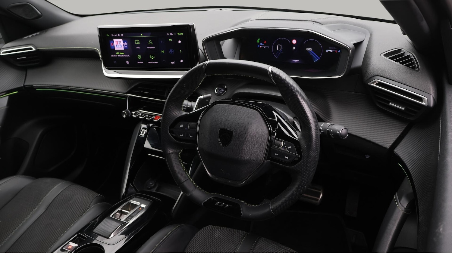 Used Peugeot 2008 2023 for sale - 76645647: Photo 10