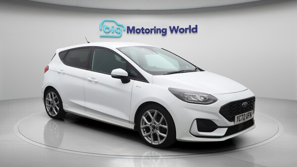 Used Ford Fiesta 2022 for sale - 76189998: Photo 2
