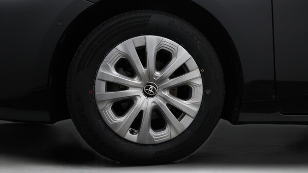 Used Toyota Prius 2020 for sale - 76199859: Photo 19