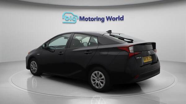 Used Toyota Prius 2020 for sale - 76199859: Photo 6