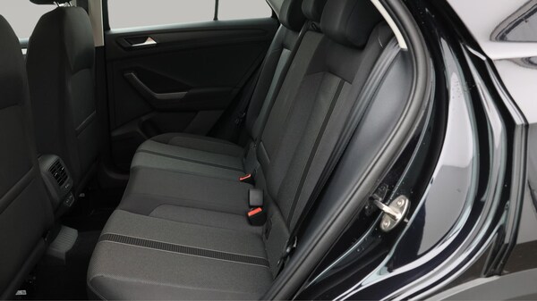 Used Volkswagen T-Roc 2024 for sale - 76295025: Photo 17