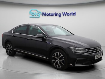 Used Volkswagen Passat 2021 for sale - 76915689: Photo