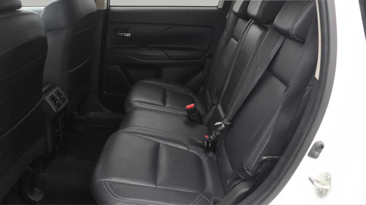 Used Mitsubishi Outlander 2020 for sale - 76572461: Photo 17