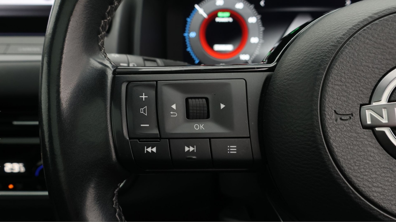 Used Nissan Qashqai 2023 for sale - 77459810: Photo 25