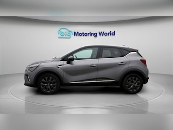 Used Renault Captur 2020 for sale - 77690926: Photo