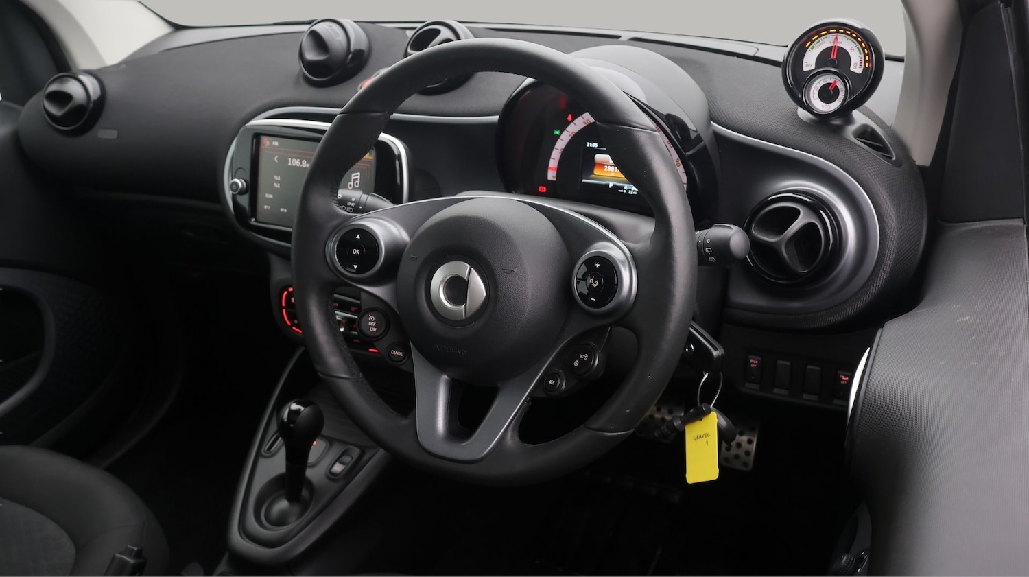 Used smart fortwo 2021 for sale - 77990429: Photo 9