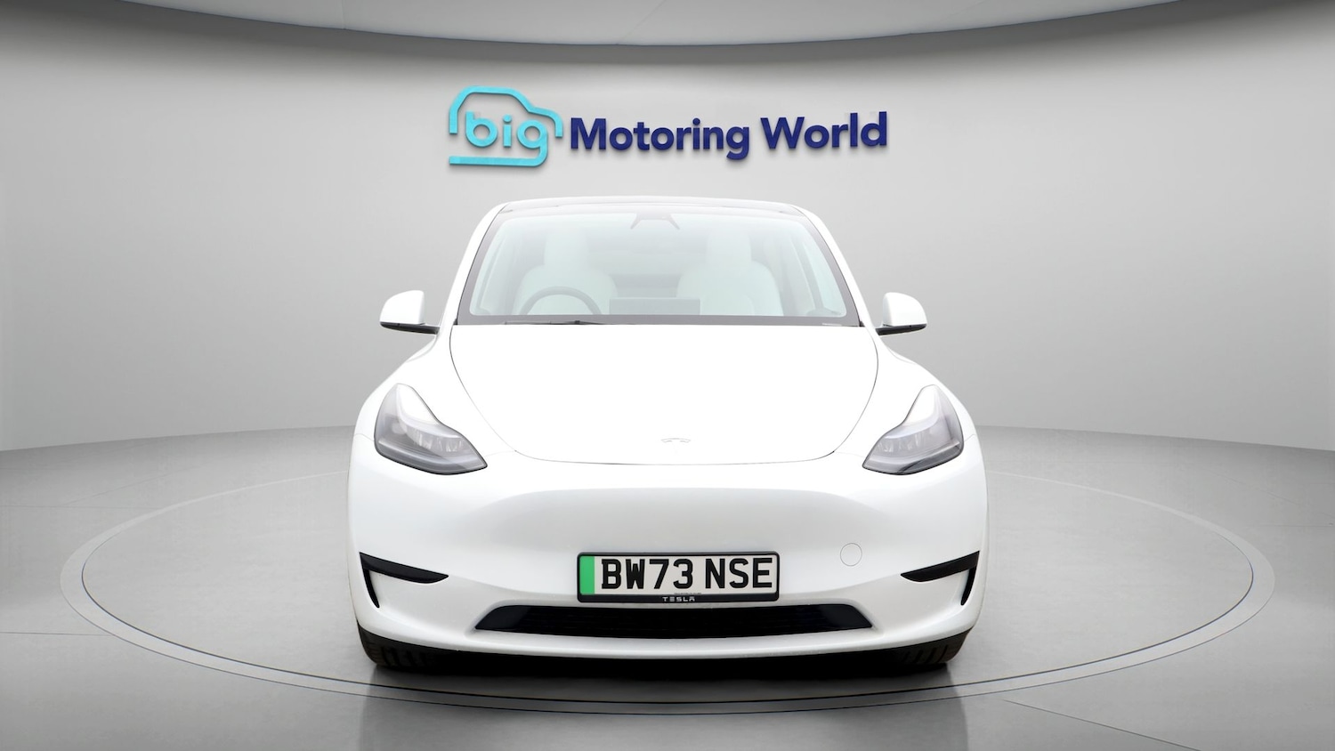 Used Tesla Model Y 2024 for sale - 77336378: Photo 2