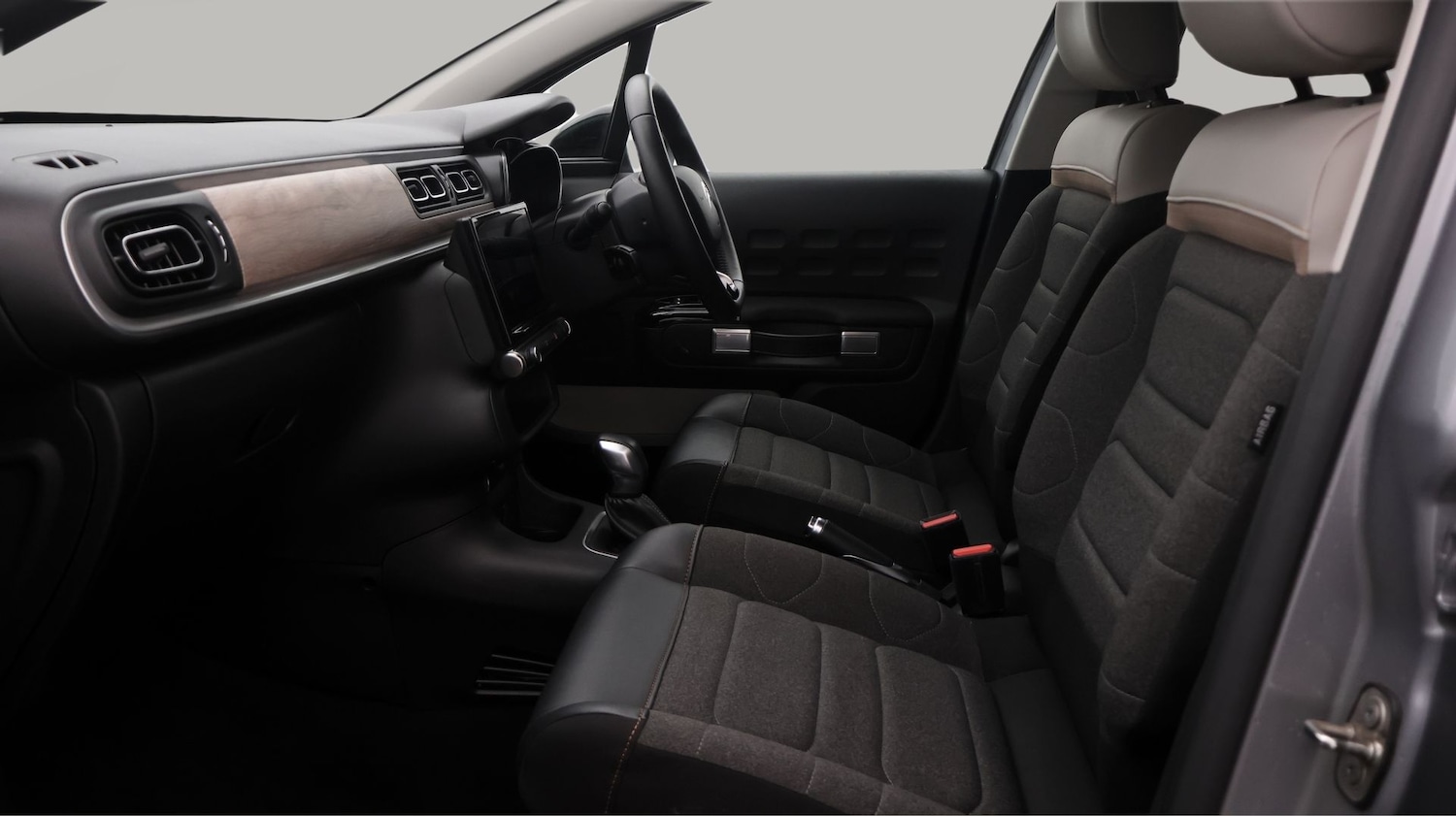 Used Citroen C3 2023 for sale - 77652428: Photo 14