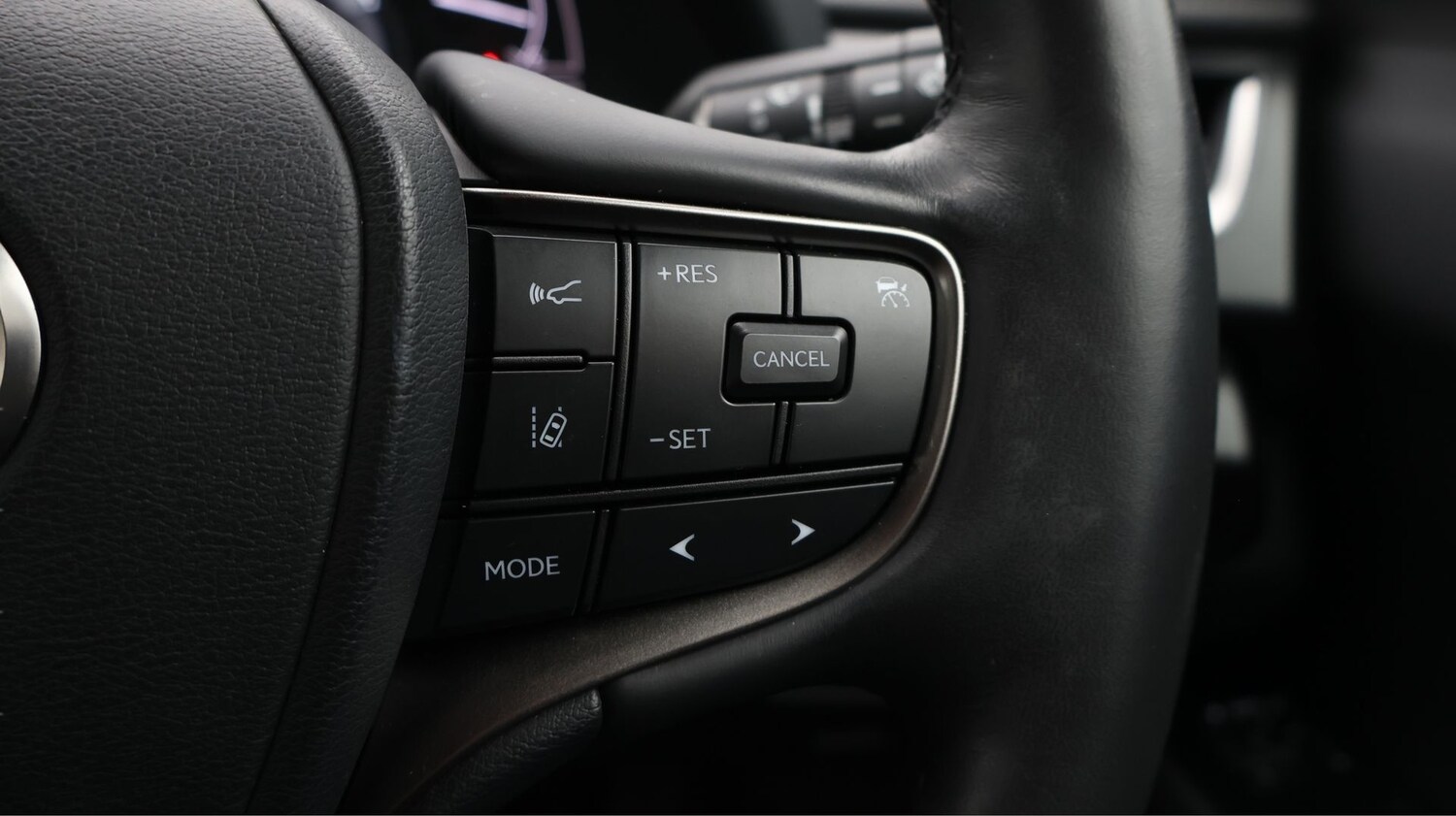 Used Lexus UX 2023 for sale - 77410795: Photo 23