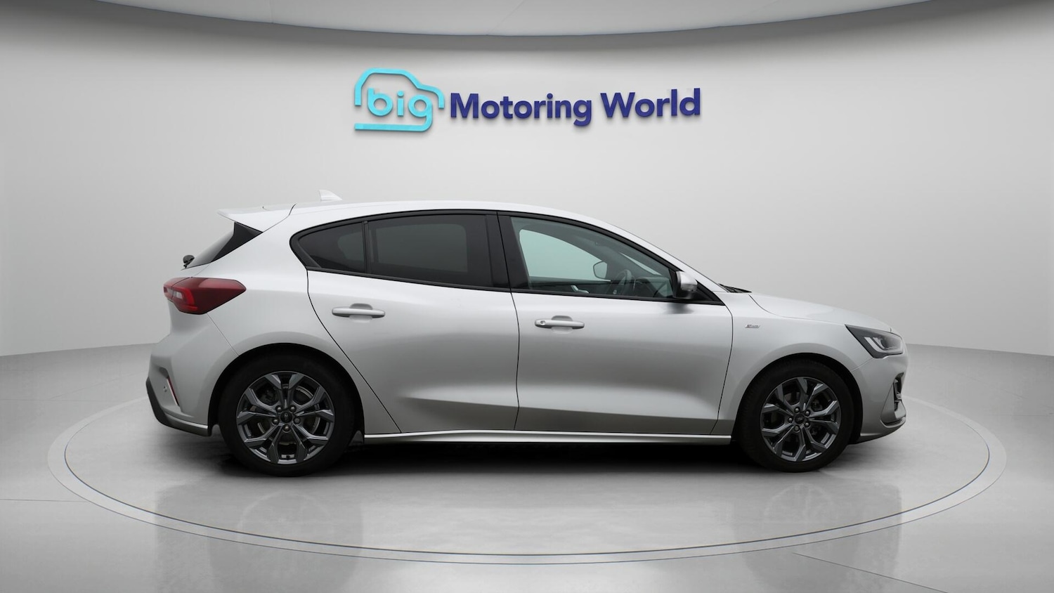 Used Ford Focus 2023 for sale - 76270660: Photo 9