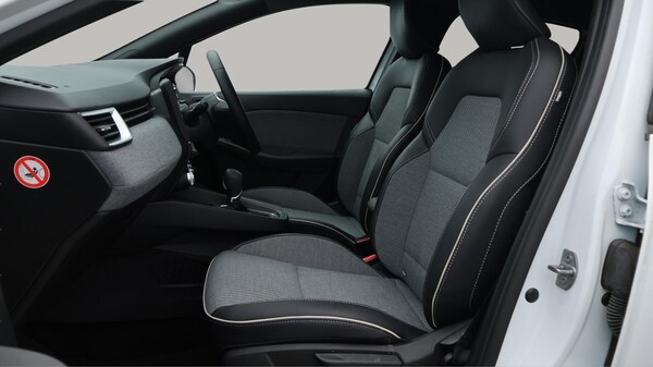 Used Renault Clio 2024 for sale - 75552949: Photo 15