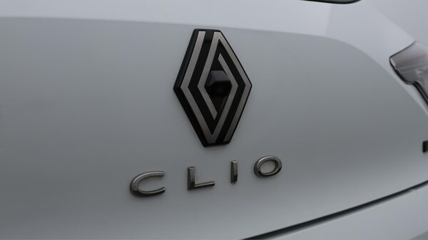Used Renault Clio 2024 for sale - 75552949: Photo 22