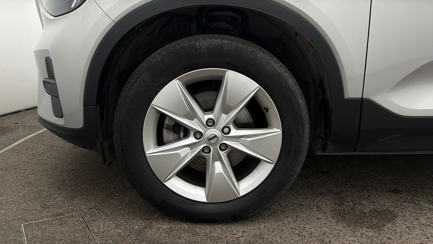 Used Volvo XC40 2023 for sale - 78090606: Photo 17