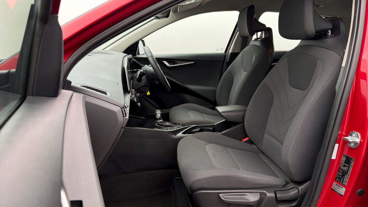 Used Kia Niro 2023 for sale - 77902207: Photo 13