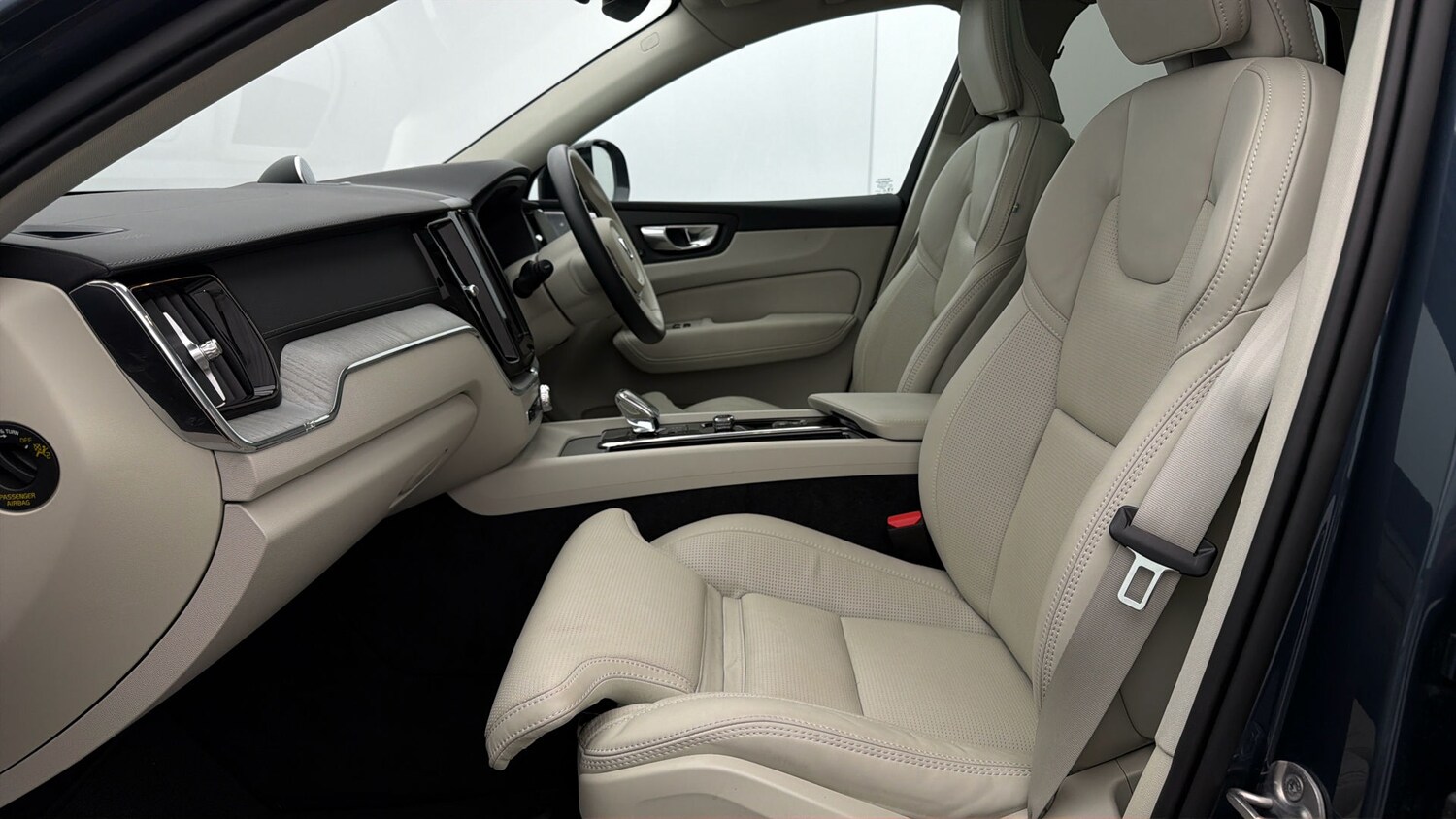 Used Volvo XC60 2024 for sale - 78106122: Photo 13