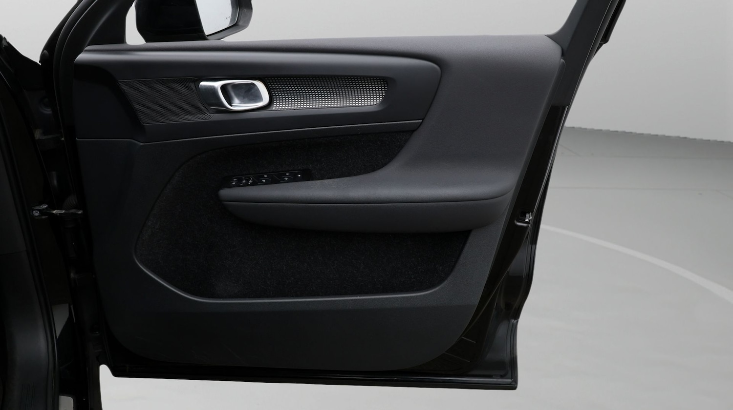 Used Volvo XC40 2021 for sale - 77530501: Photo 15