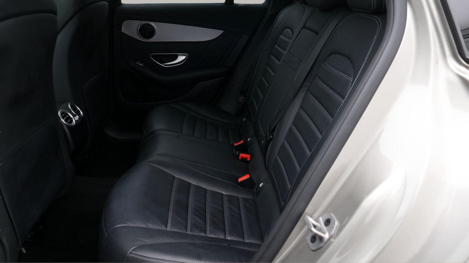 Used Mercedes-Benz EQC 2023 for sale - 77902211: Photo 16