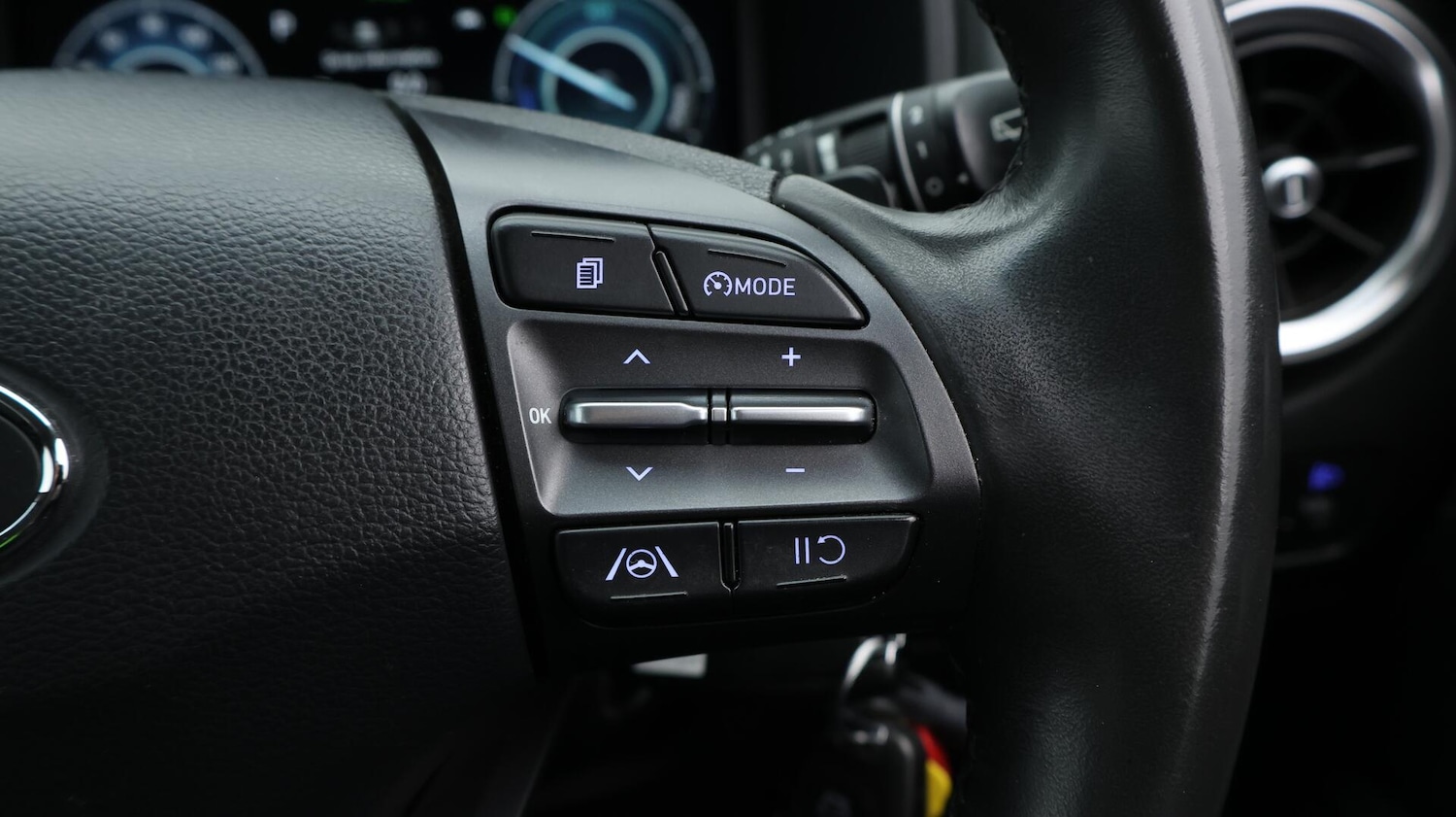 Used Hyundai KONA 2022 for sale - 76060438: Photo 24