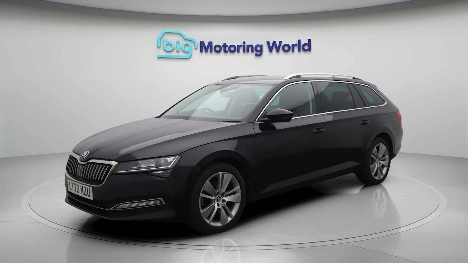 Used Skoda Superb 2020 for sale - 76282598: Photo 4