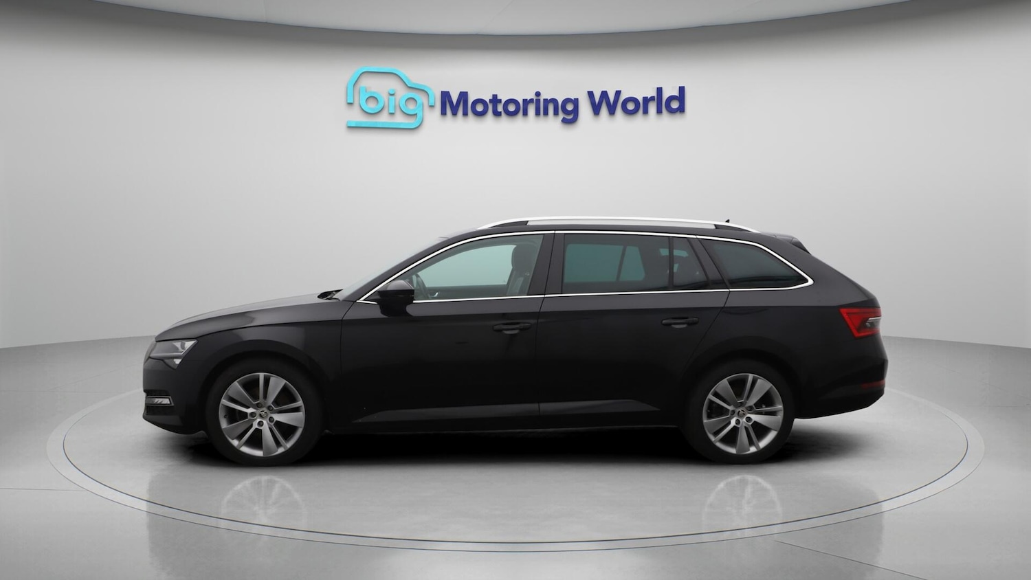 Used Skoda Superb 2020 for sale - 76282598: Photo 5