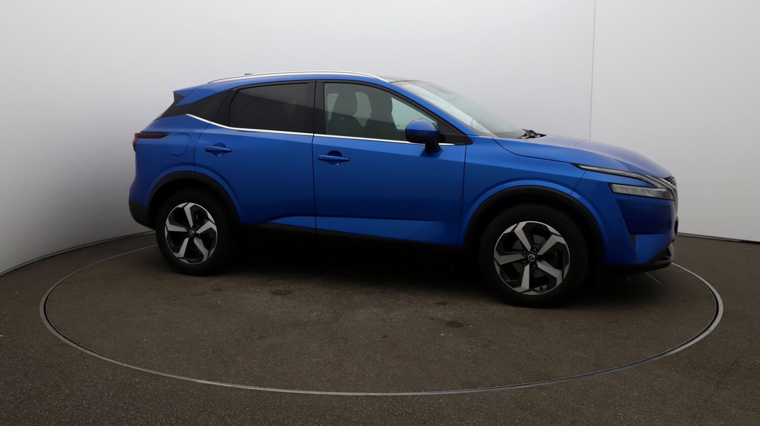 Used Nissan Qashqai for sale - 76809700: Photo 32