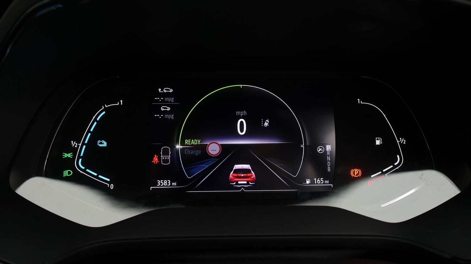 Used Renault Captur for sale - 77311446: Photo 10