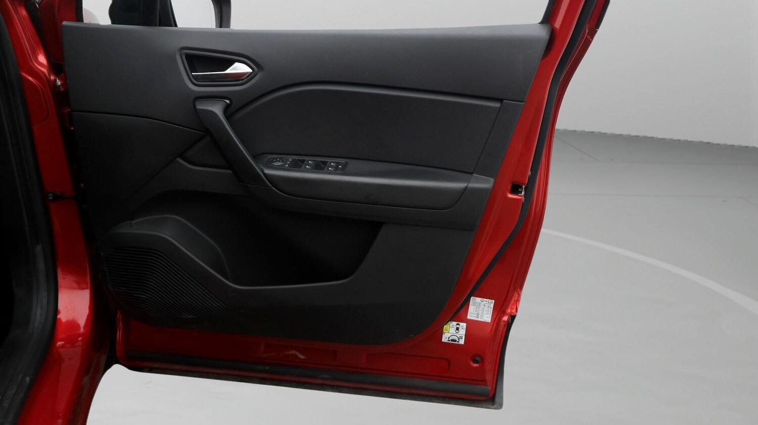 Used Renault Captur for sale - 77311446: Photo 15