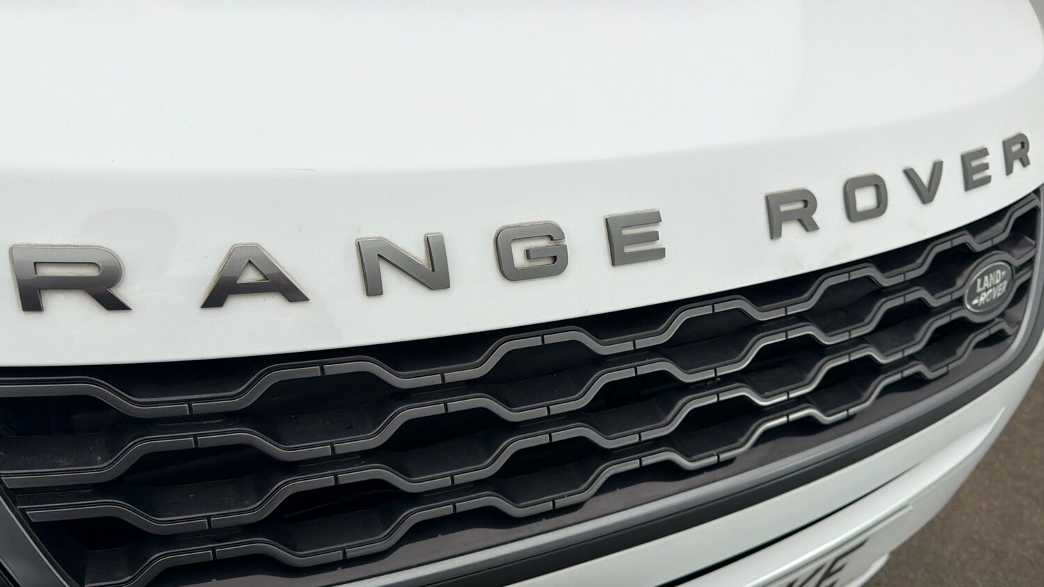 Used Land Rover Range Rover Evoque 2021 for sale - 77943922: Photo 21