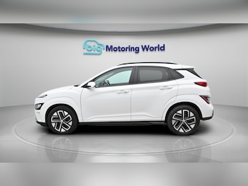 Used Hyundai KONA 2022 for sale - 77996899: Photo
