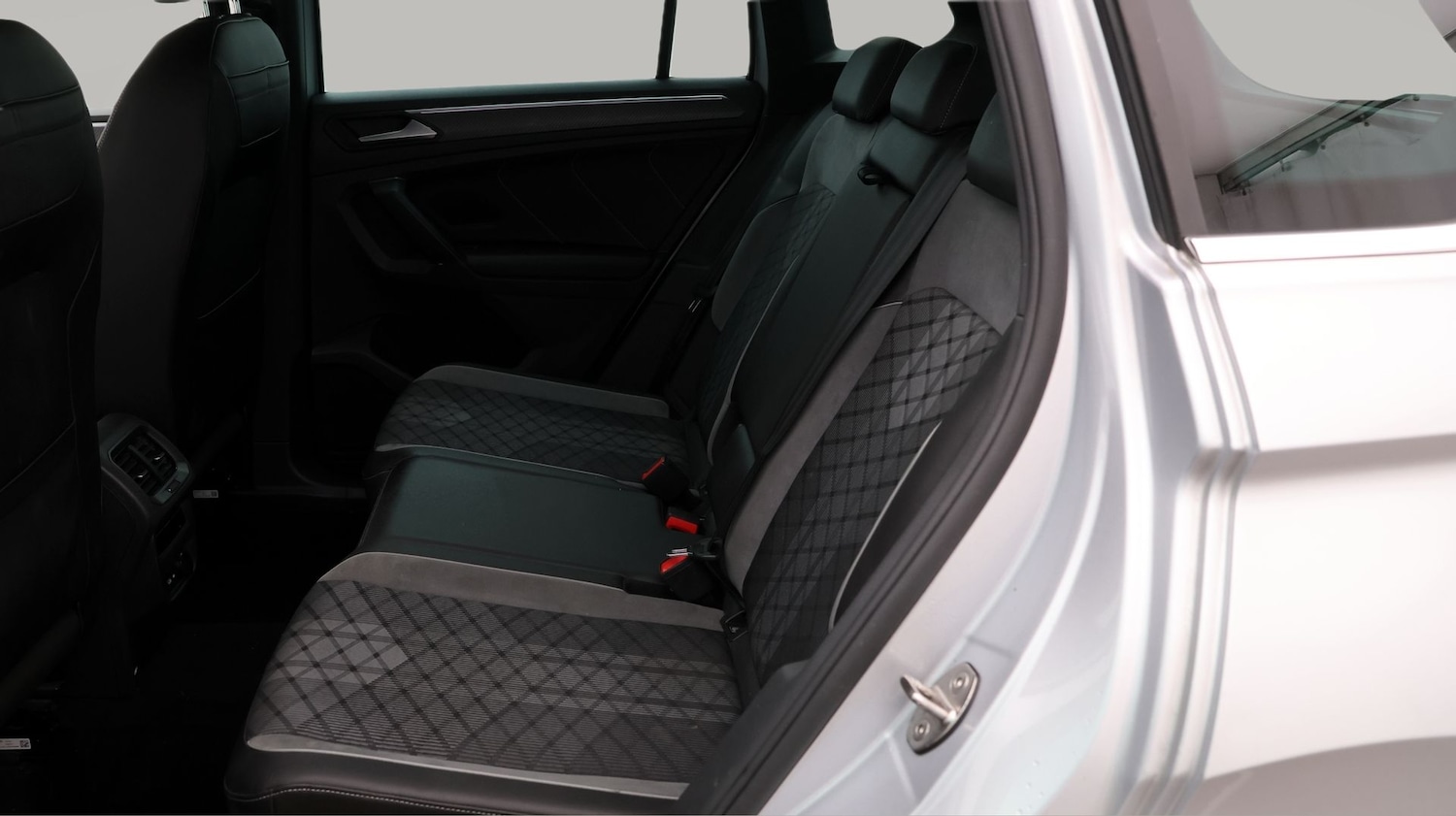 Used Volkswagen Tiguan 2023 for sale - 77452856: Photo 16