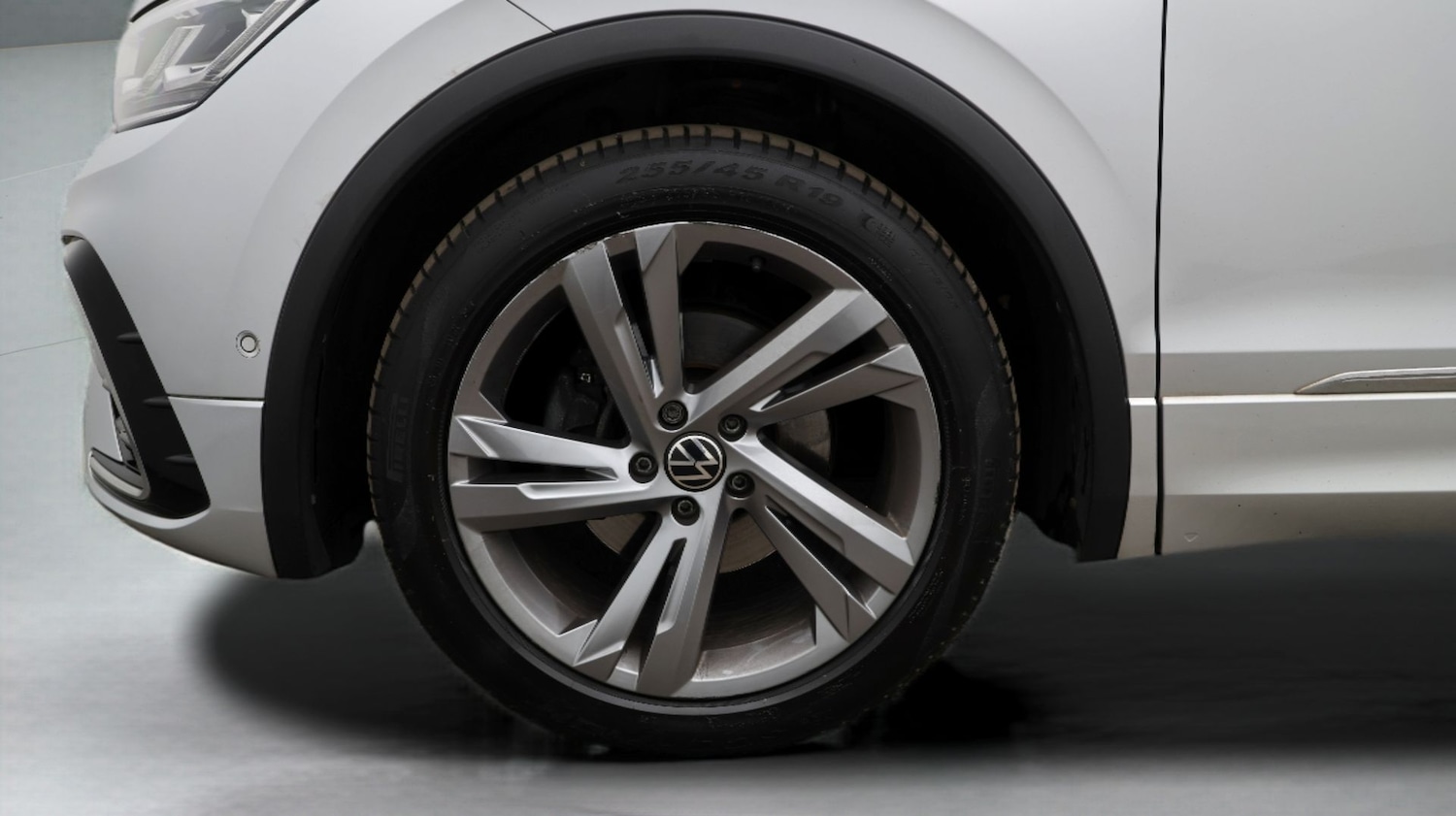 Used Volkswagen Tiguan 2023 for sale - 77452856: Photo 18