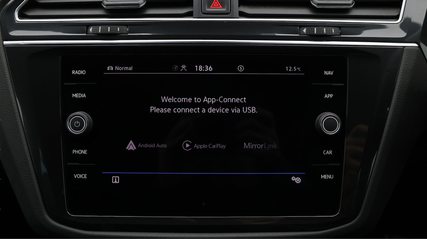 Used Volkswagen Tiguan 2023 for sale - 77452856: Photo 27