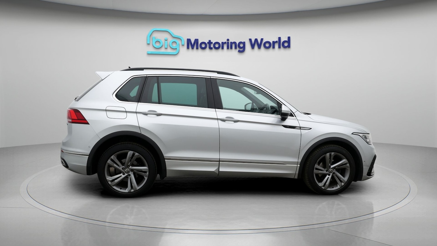 Used Volkswagen Tiguan 2023 for sale - 77452856: Photo 8