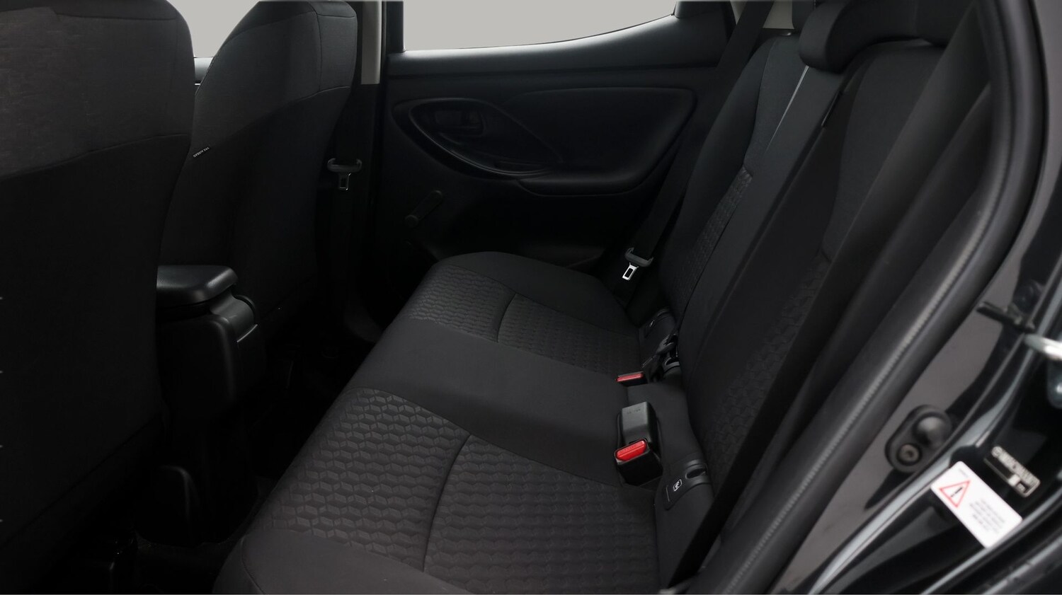 Used Toyota Yaris 2022 for sale - 77540582: Photo 16