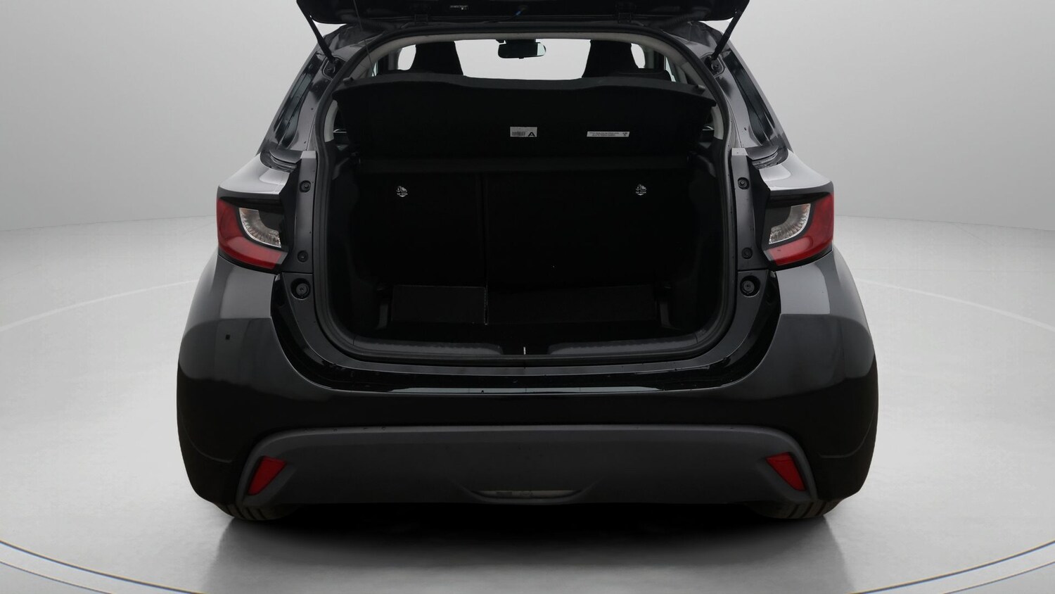 Used Toyota Yaris 2022 for sale - 77540582: Photo 17