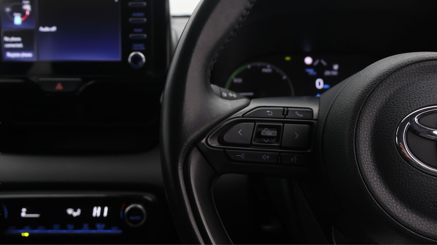 Used Toyota Yaris 2022 for sale - 77540582: Photo 24