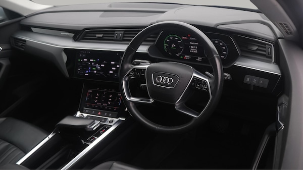 Used Audi e-tron 2022 for sale - 76247728: Photo 10