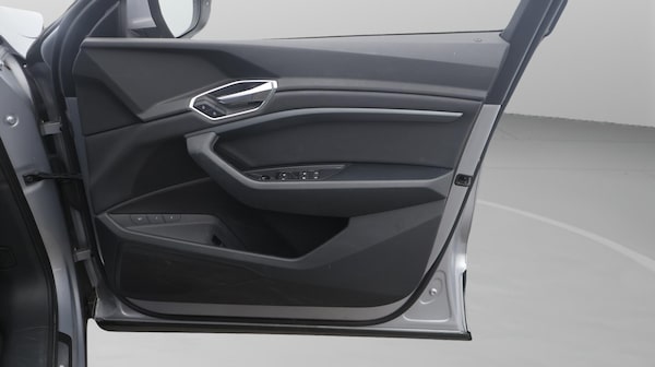 Used Audi e-tron 2022 for sale - 76247728: Photo 16