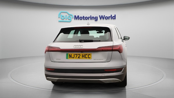 Used Audi e-tron 2022 for sale - 76247728: Photo 7