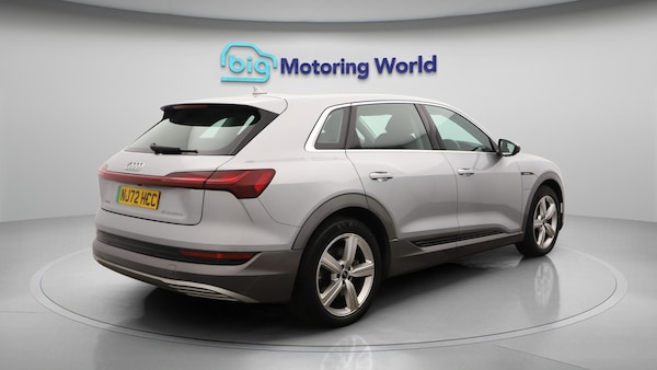 Used Audi e-tron 2022 for sale - 76247728: Photo 8