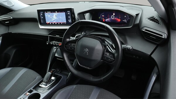 Used Peugeot 2008 2020 for sale - 76337259: Photo 10