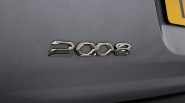 Used Peugeot 2008 2020 for sale - 76337259: Photo 22