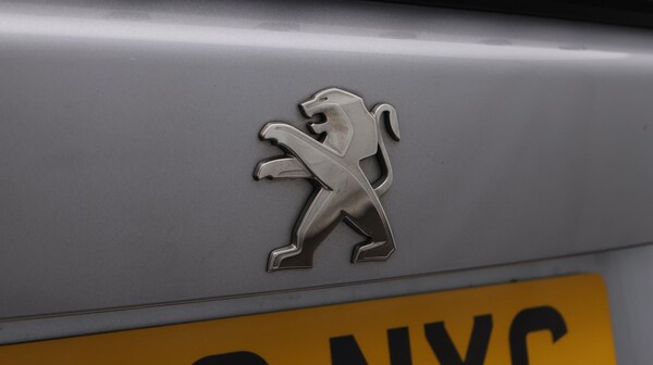 Used Peugeot 2008 2020 for sale - 76337259: Photo 23