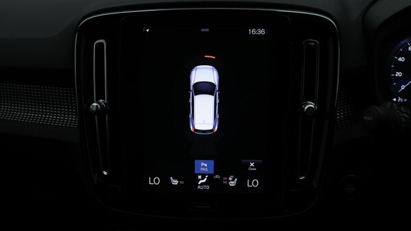 Used Volvo XC40 2022 for sale - 76201261: Photo 26